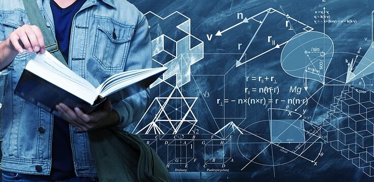 Mathematics and Physics Think Tanks - What is the Best Size of the Group?